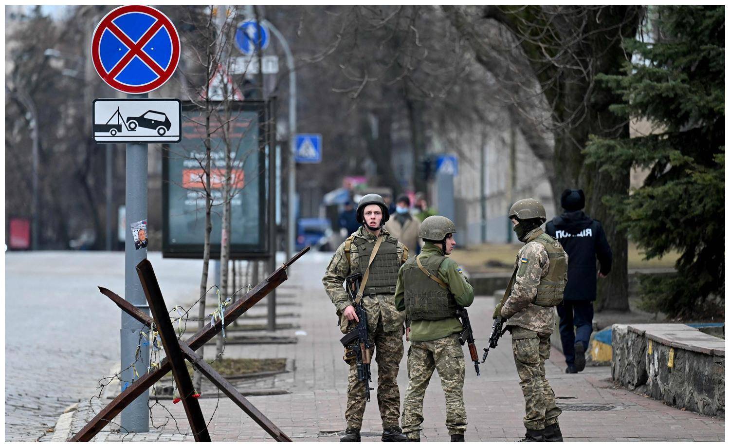 关于士气大振：莱加内斯球队备战关键战役的信息