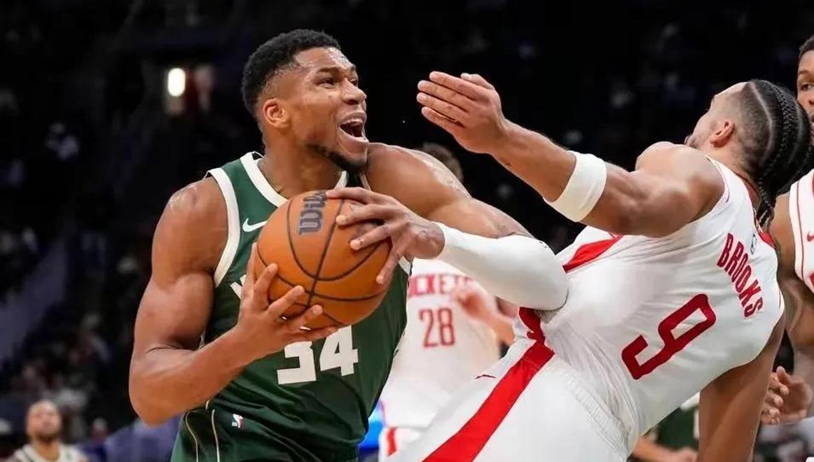 爱游戏入口-火箭主帅调整战术，终于赢得胜利