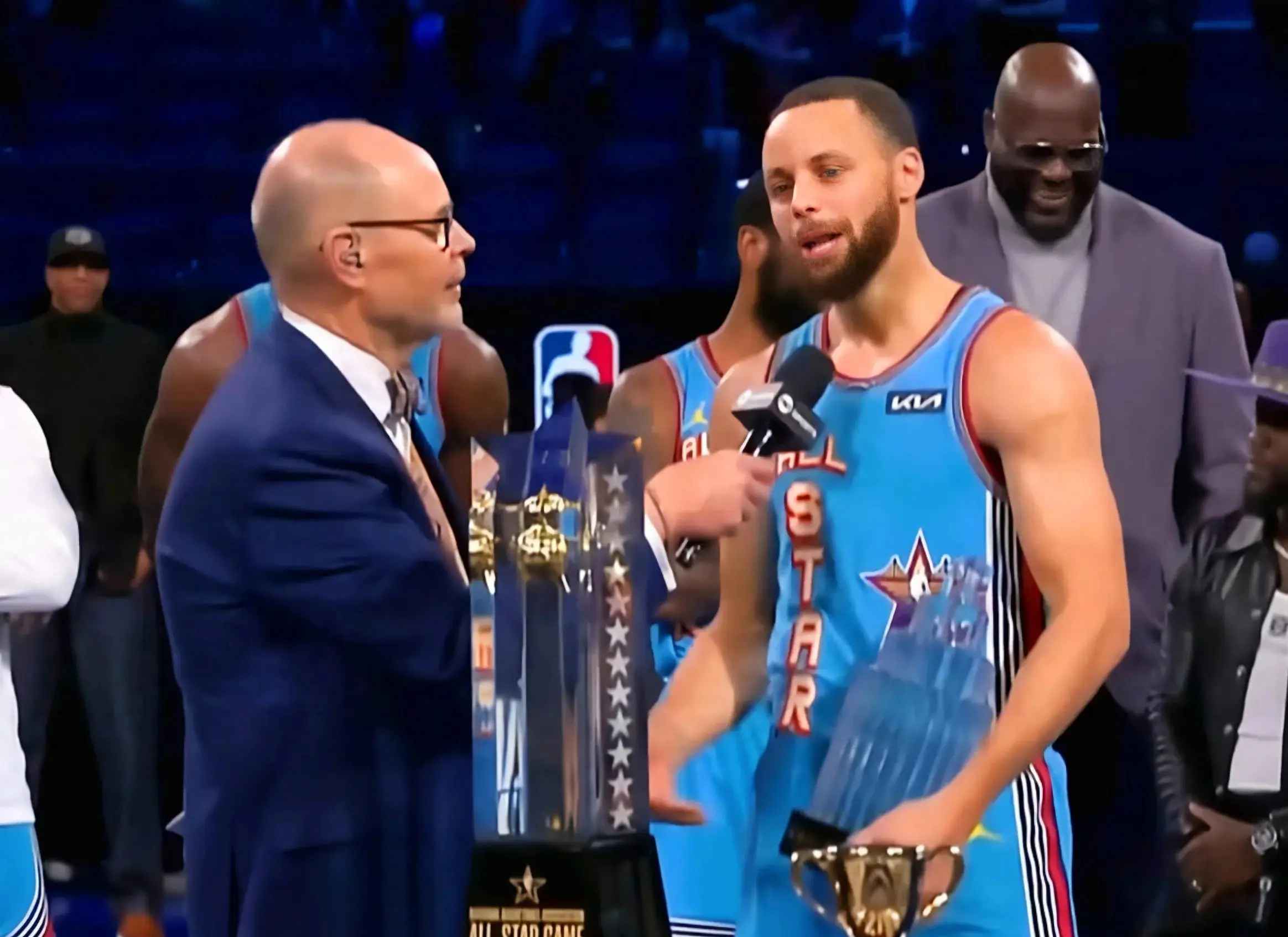 爱游戏下载-老鹰队新秀爆砍生涯新高，球队士气高昂追逐梦想的简单介绍