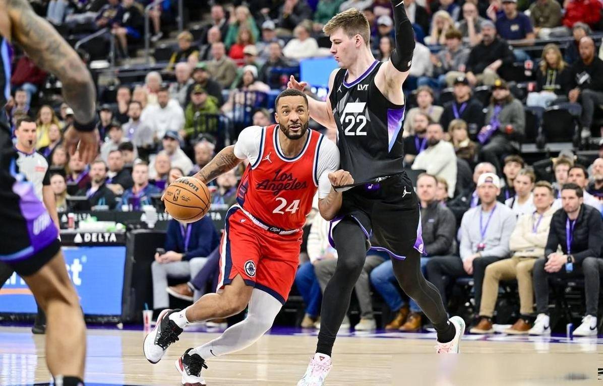 亚眠惊险获胜,成功逆袭反超对手 亚眠惊险获胜,成功逆袭反超对手