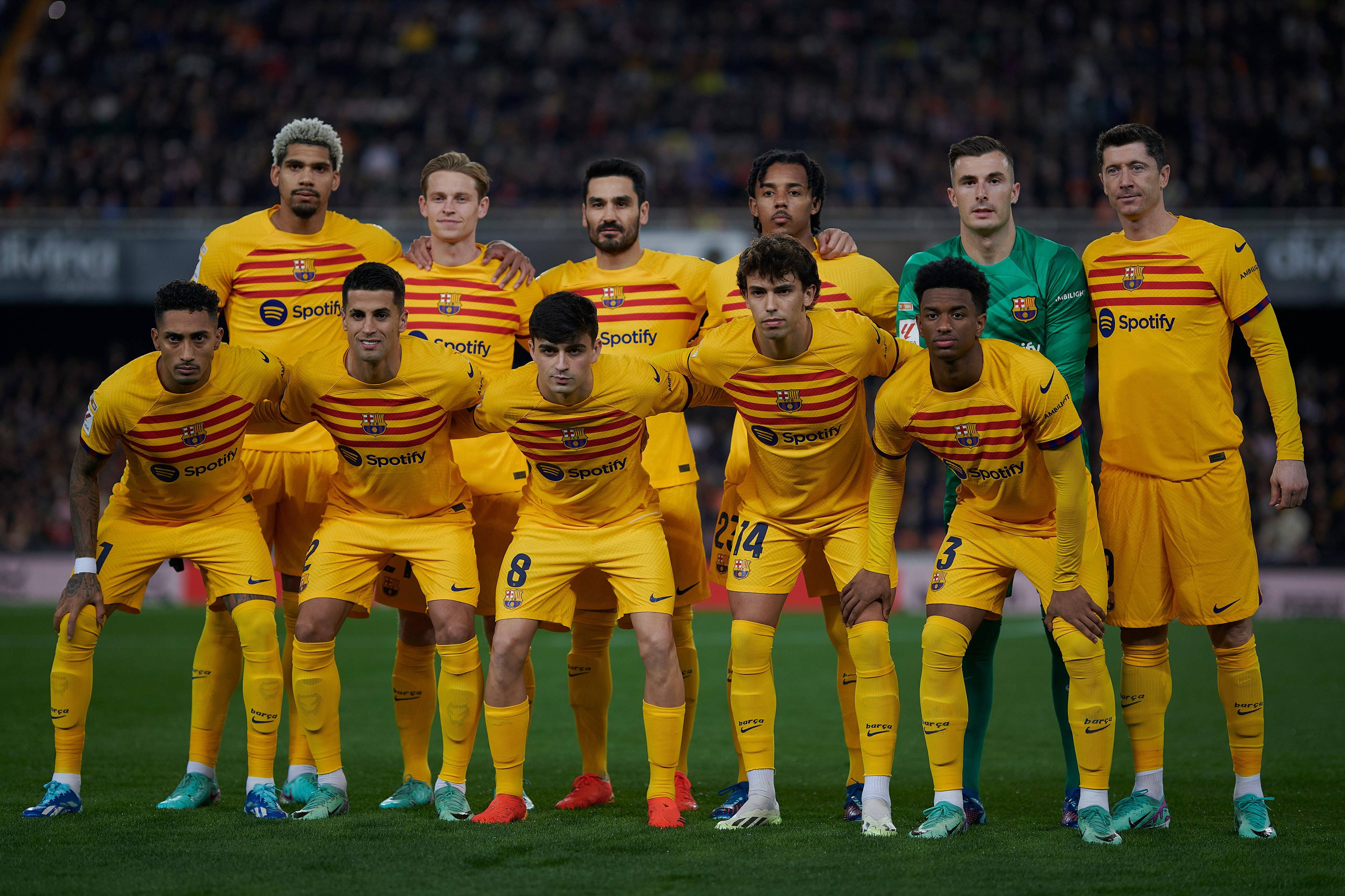 关于巴塞罗那三连胜：欧冠夺冠热门赛事的信息