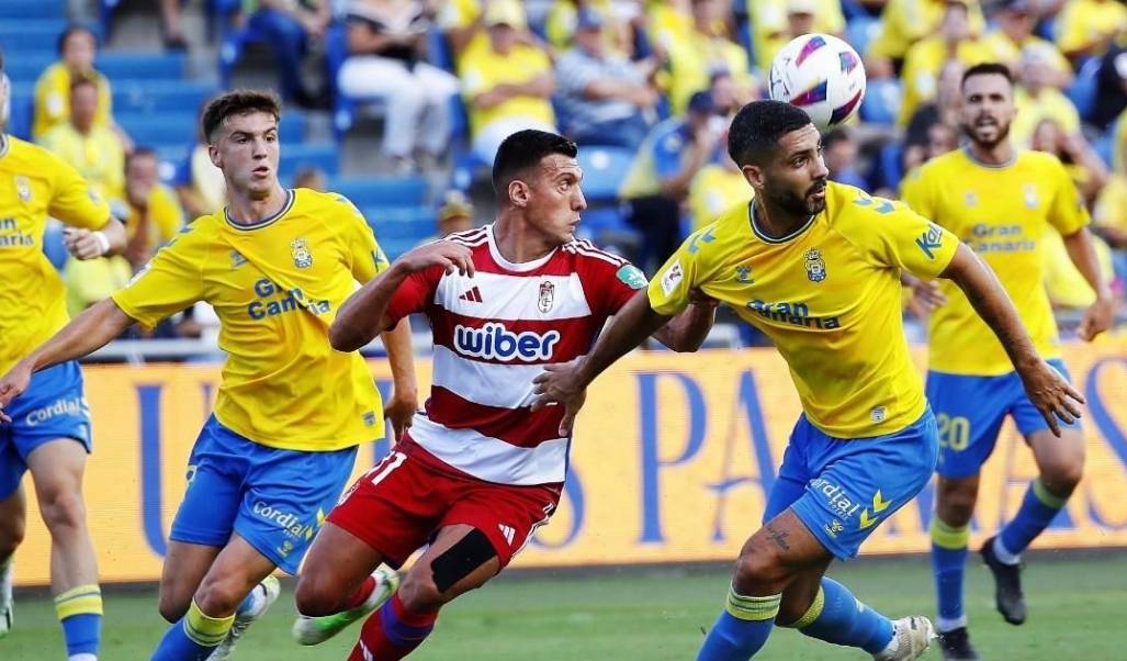 爱游戏在线-包含斯帕尔主场取胜，继续保持不败战绩的词条