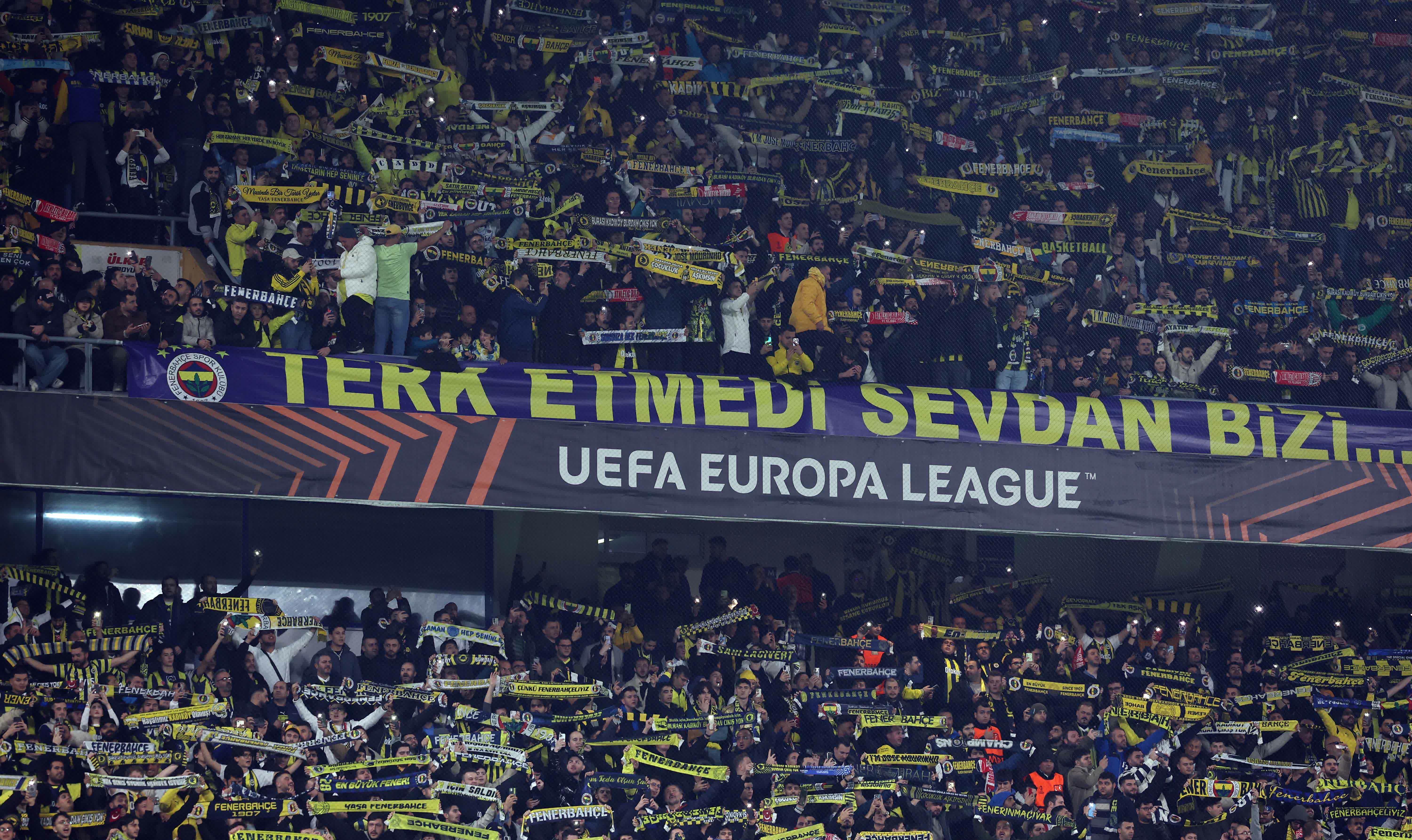 爱游戏大厅-关于切尔西主场惨遭罗马绝杀，欧冠小组赛悲观的信息