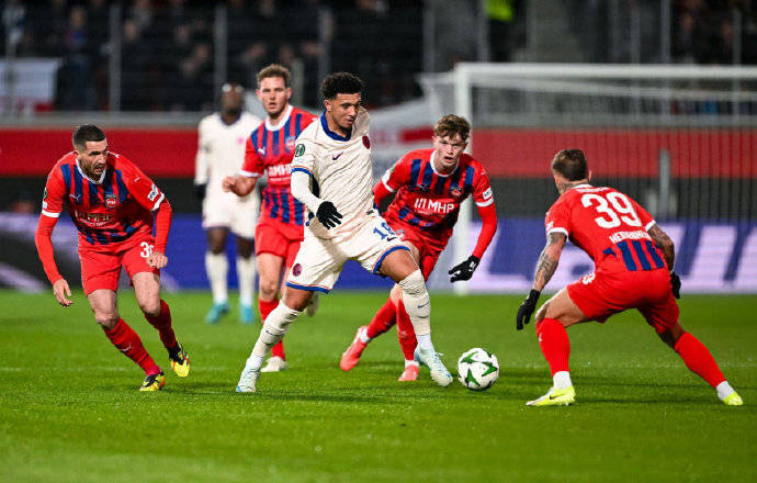 关于切尔西主场惨遭罗马绝杀，欧冠小组赛悲观的信息