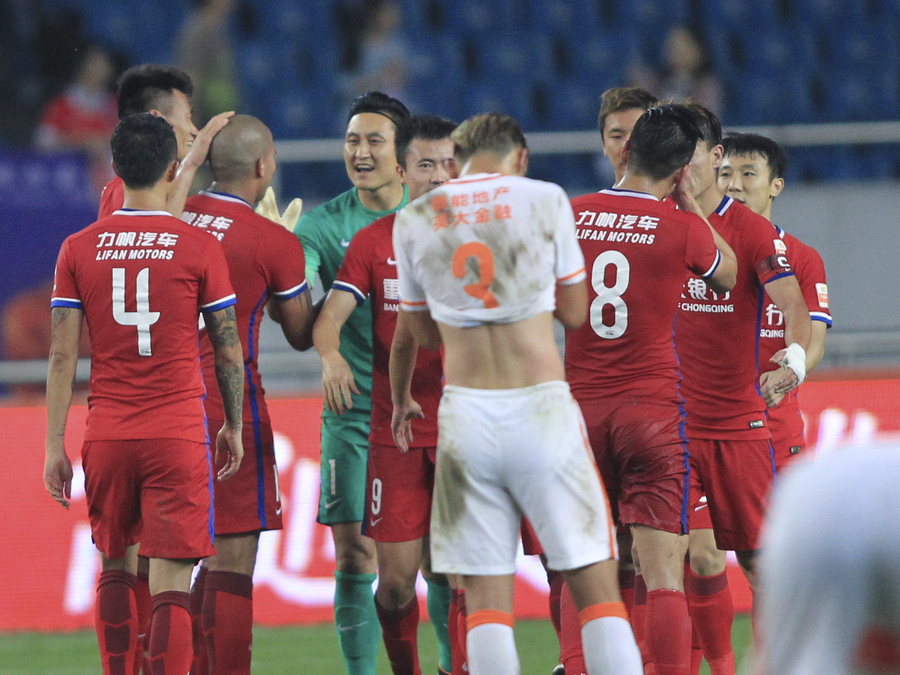 鲁能客场击败重庆力帆，积分榜上继续领先的简单介绍