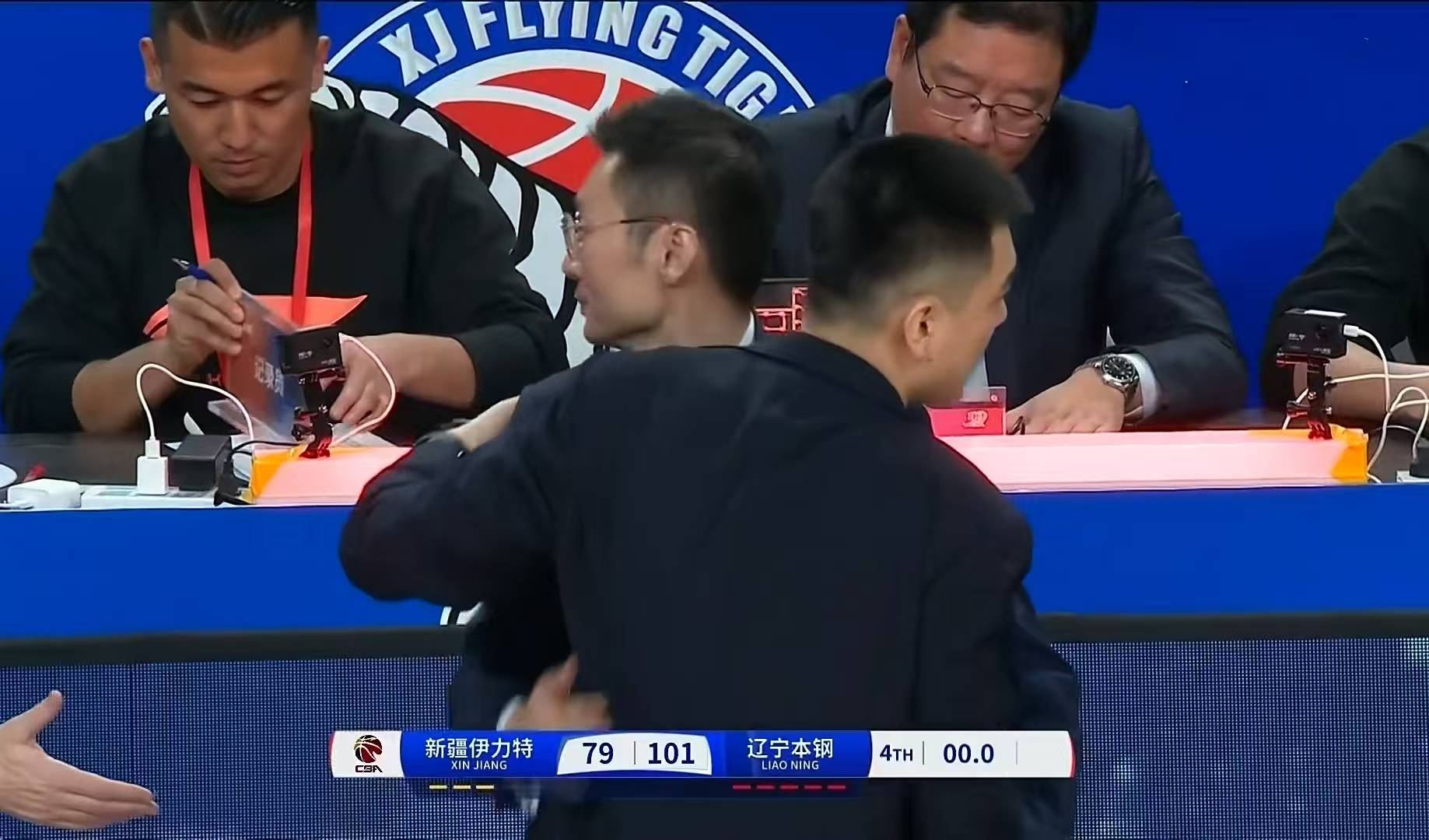 广厦男篮遭遇颓势，前途一片迷茫的简单介绍