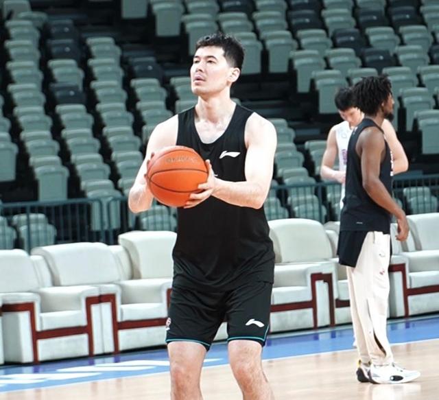 爱游戏官网-赤道几内亚男篮在和阿塞拜疆队的对抗中实现逆袭的简单介绍