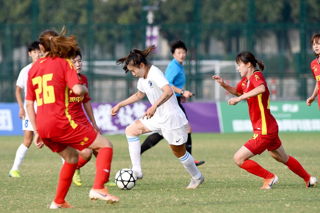 包含肯尼亚女足取胜在望,为下一轮比赛做好准备的词条 包含肯尼亚女足取胜在望,为下一轮比赛做好准备的词条