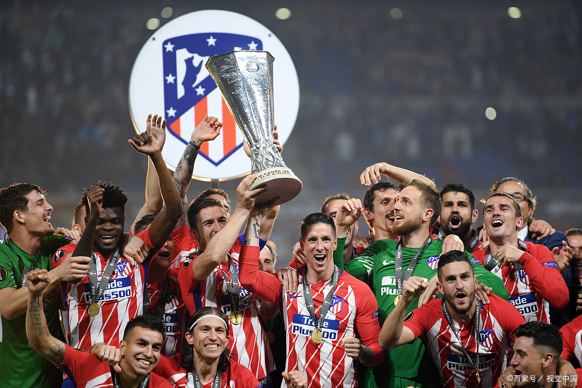 爱游戏官网-大马德里队取得胜利，球迷欢呼雀跃