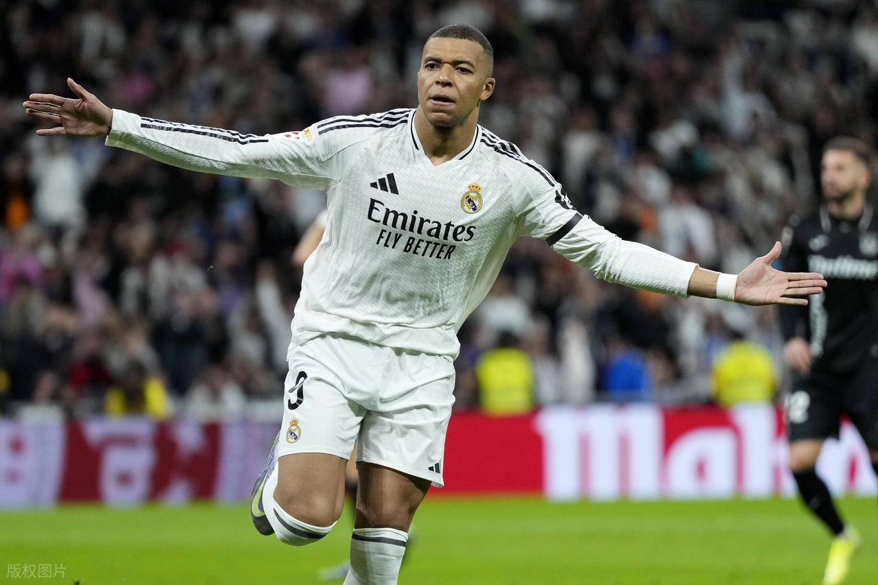 包含皇马球员状态低迷,球队表现岌岌可危的词条 包含皇马球员状态低迷,球队表现岌岌可危的词条