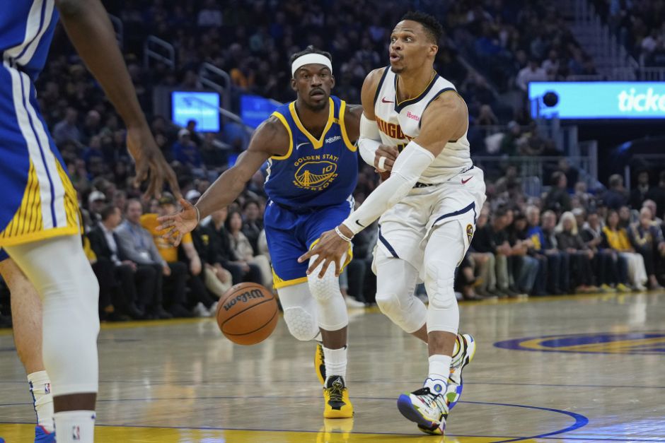 开拓者惨败掘金，遭遇三连败