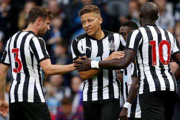 纽卡斯尔联客场击败阿森纳,实现突破的简单介绍 纽卡斯尔联客场击败阿森纳,实现突破的简单介绍