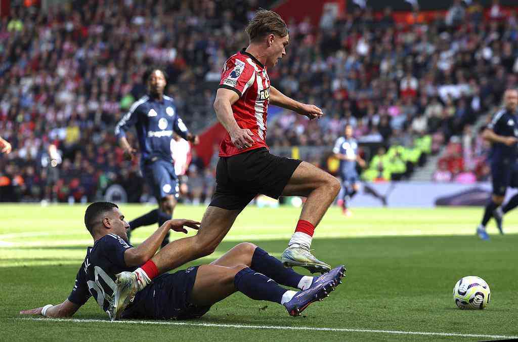 曼联新援表现抢眼，希望成为球队利器