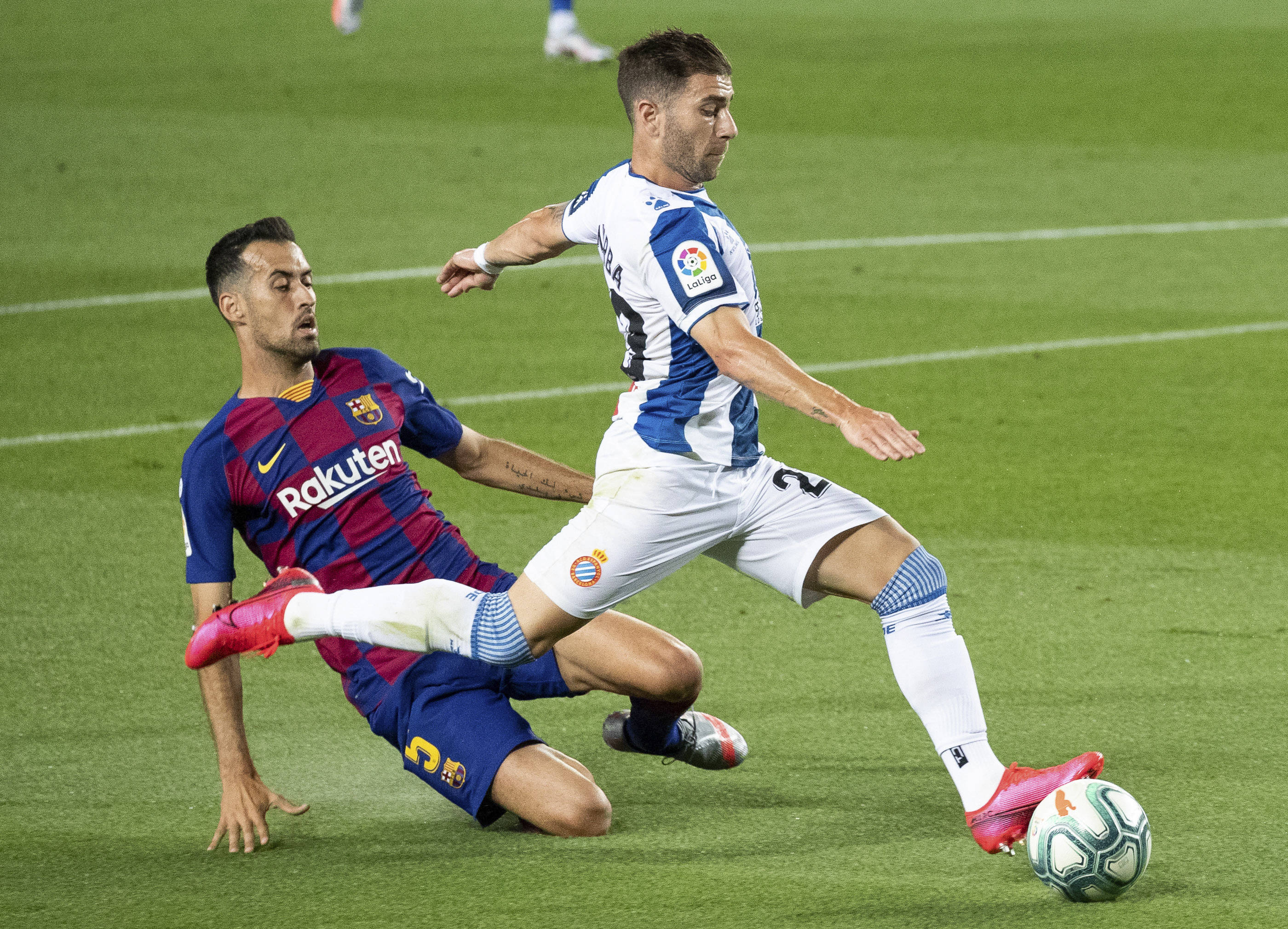 爱游戏官方-关于西班牙人主场大胜，成功爬升积分榜的信息