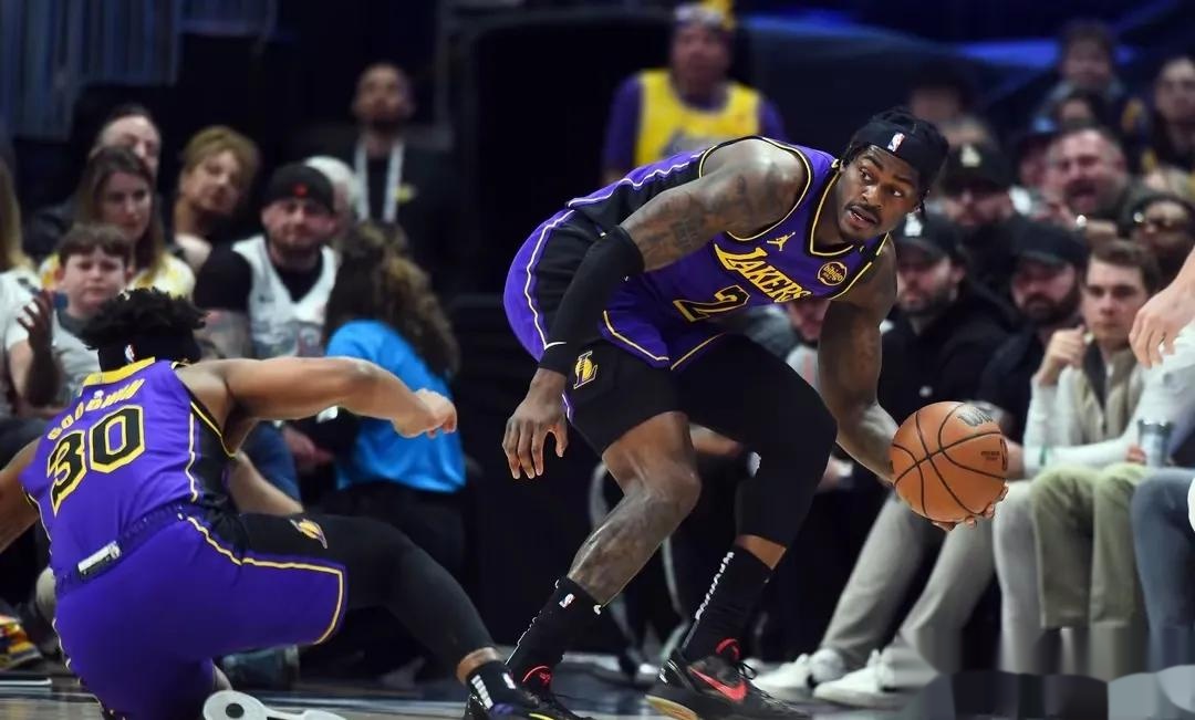 爱游戏大厅-关于南欧球队防守型中场表现抢眼吸引多队关注的信息