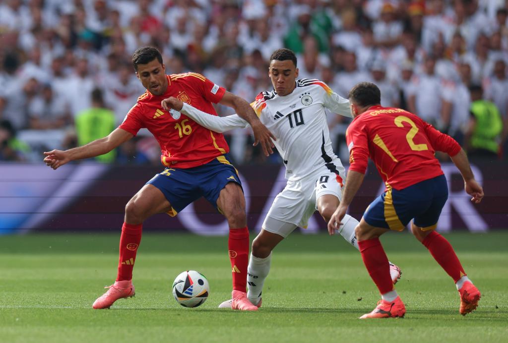 足球比赛成为体育界的风向标的简单介绍