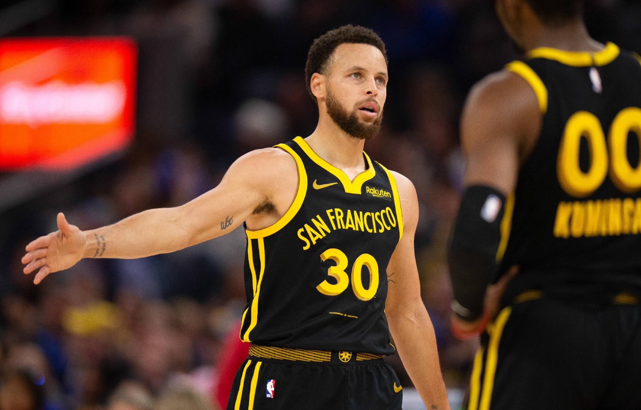 篮网胜勇士，客场实现胜利