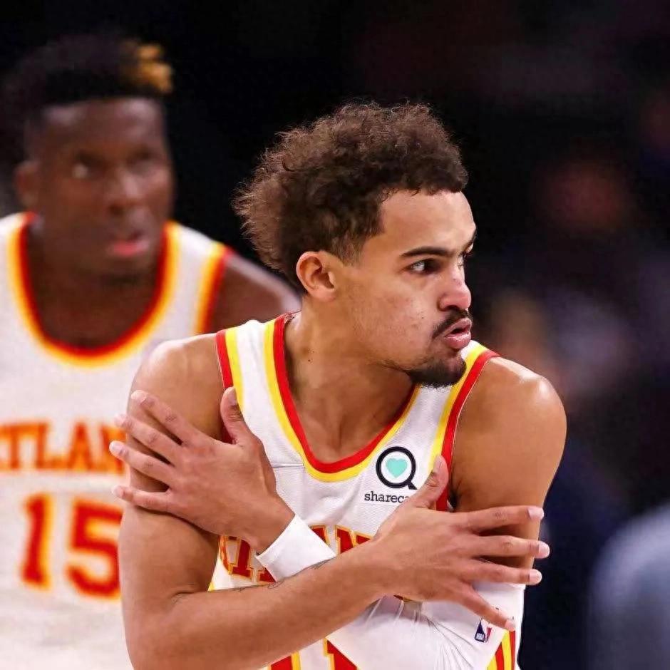 老鹰主场险胜凯尔特人，豪取两连胜