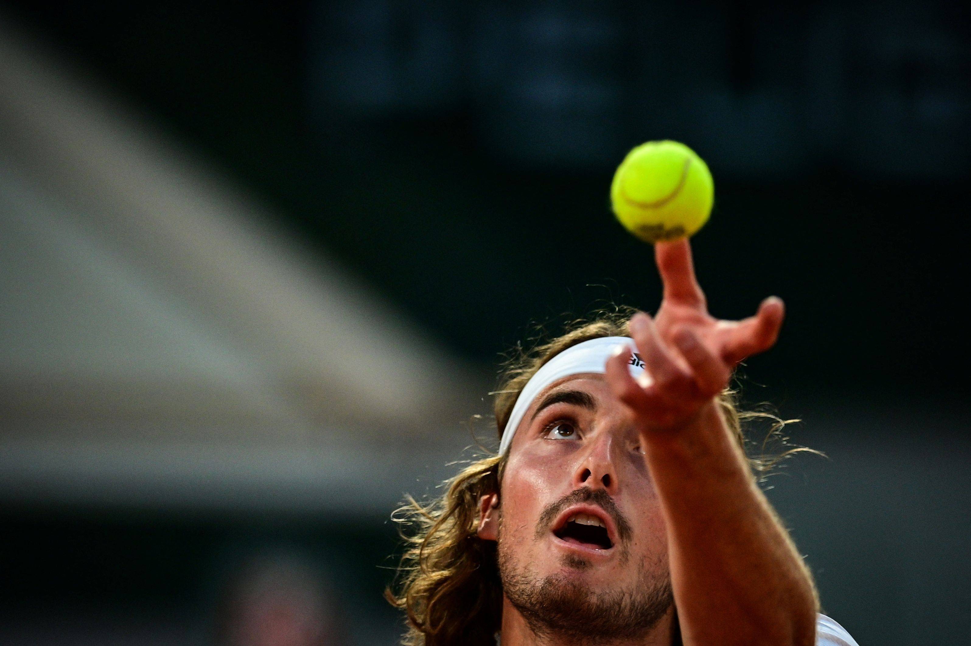 爱游戏tv-关于世界网球队轻取澳大利亚网球队，西西帕斯打破历史纪录的信息