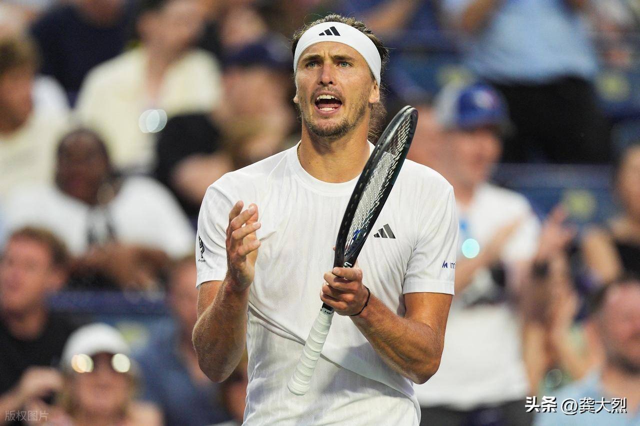 包含西班牙网球队翻盘日本网球队,兹维列夫绝境逆转的词条 包含西班牙网球队翻盘日本网球队,兹维列夫绝境逆转的词条