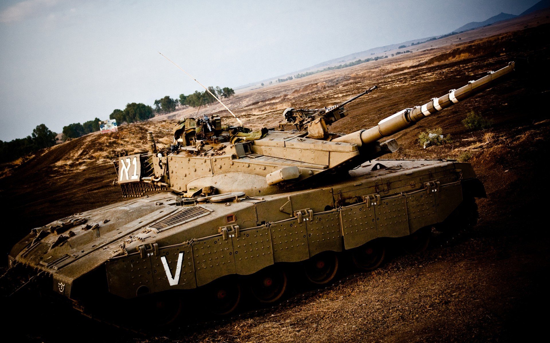 防守之盾与进攻之矛,当奇才窒息猛龙,爱德华兹在欧冠降下神罚